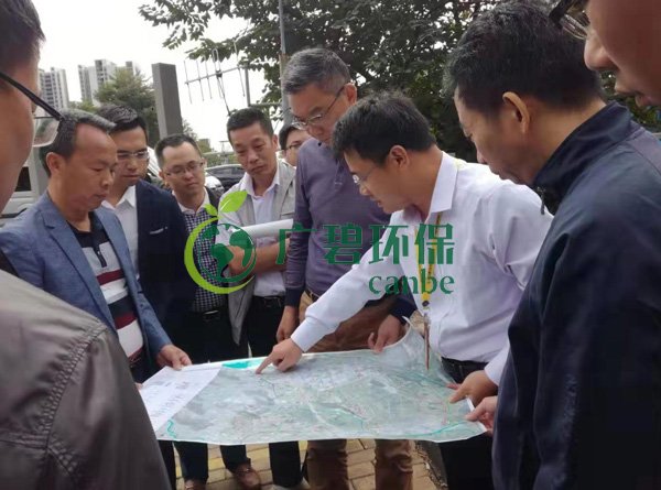 大良街道、順控環保水務等領導到金陡涌黑臭水體治理現場視察工作(圖1)